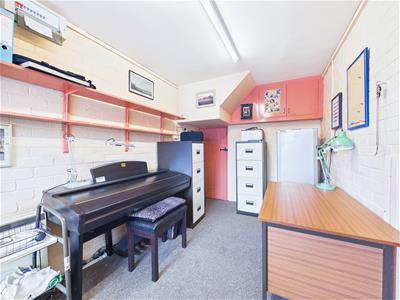 Picture 11